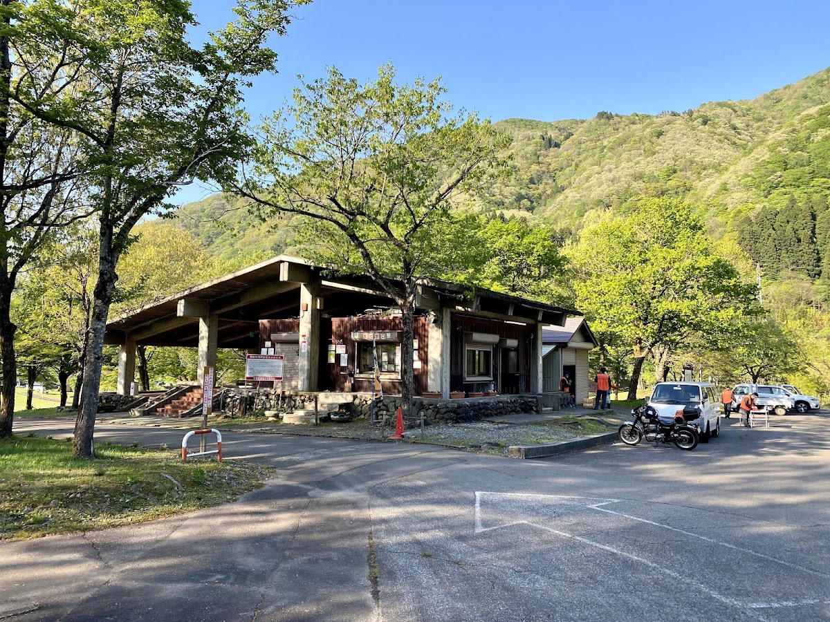 麻那姫湖青少年旅行村